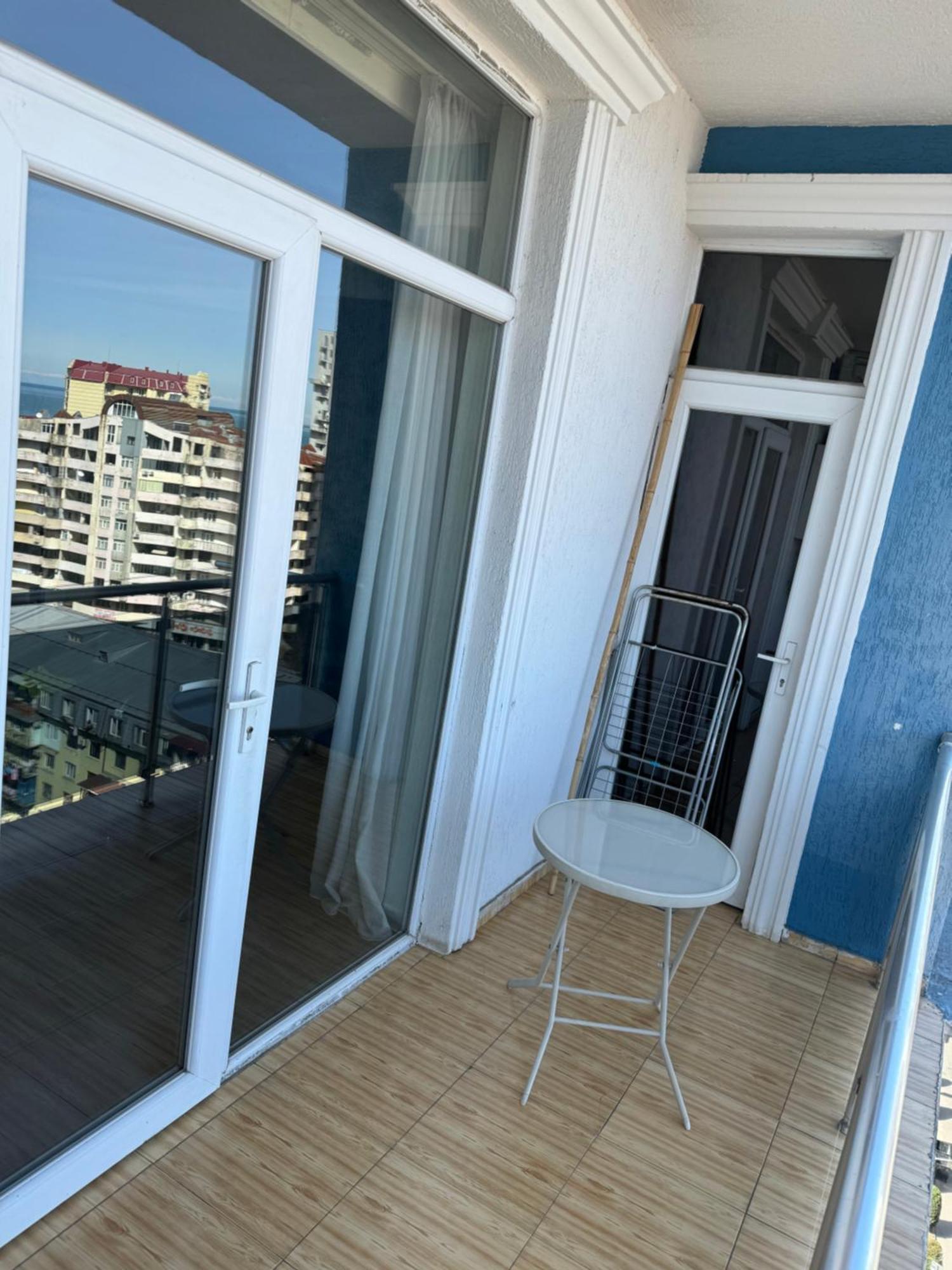 Апартаменты David APT 1A Батуми Экстерьер фото